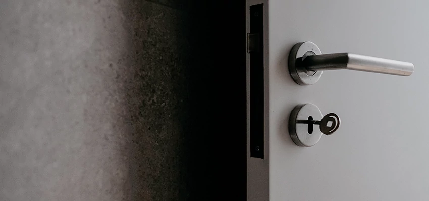 Front Door Handle Repair And Installation in Ben Lomond, CA